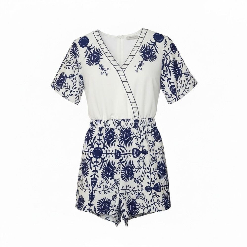 NWOT Shein Floral V-Neck Short Sleeve Elastic Waist Romper Blue White Size XS